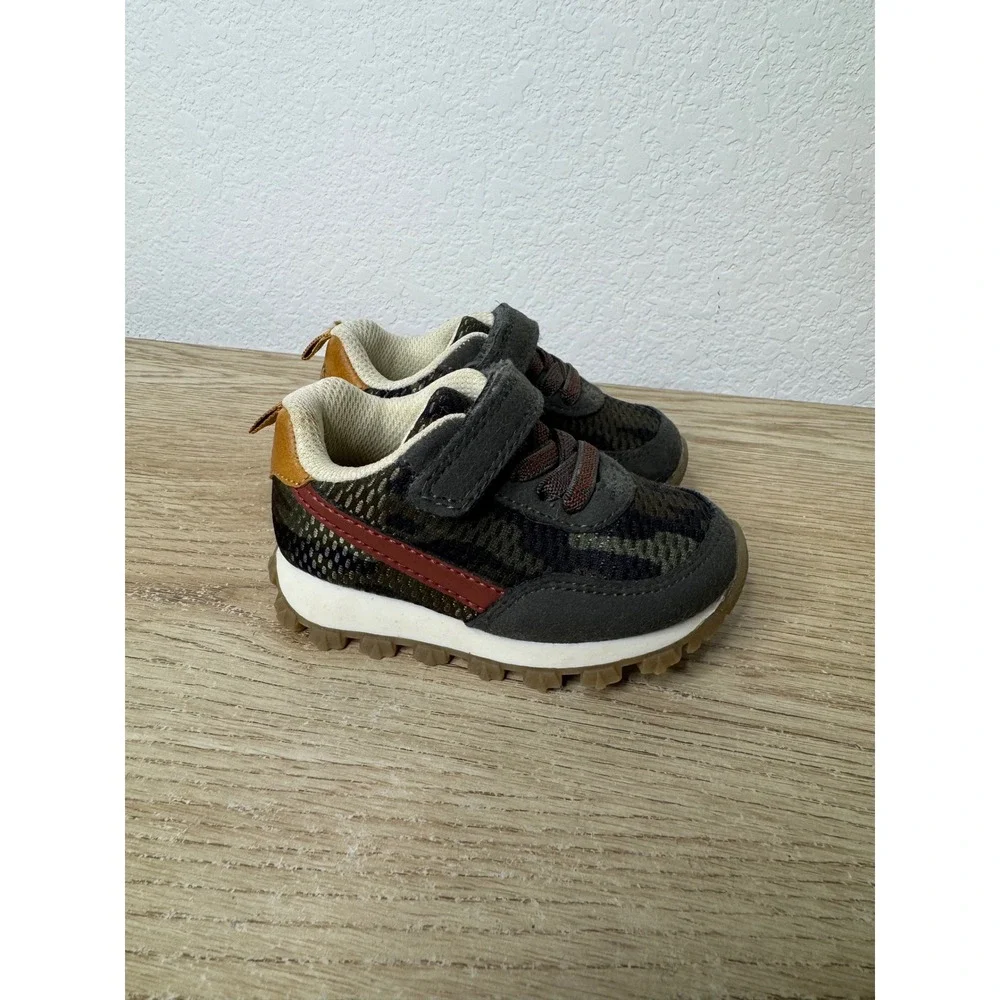 Carters Toddler Boys Camo Sneakers Green Brown Hook Loop‎ Athletic Shoes Size 4